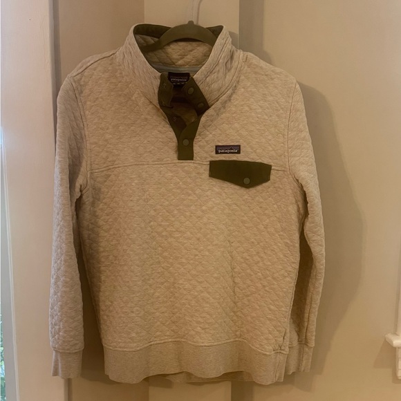 Patagonia Womens Cream Quilted pull over Sweater - Picture 1 of 2